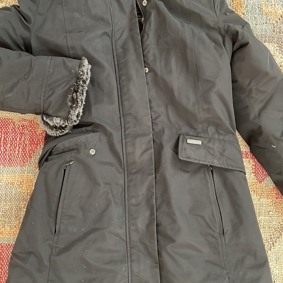 Woolrich Parka - Picture 2 of 4